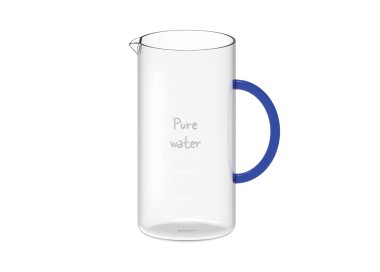 BOROSILICATE GLASS JUG WITH BLUE HANDLE 1,3LT