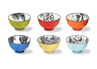 SET OF 6 DECORATED CUPS